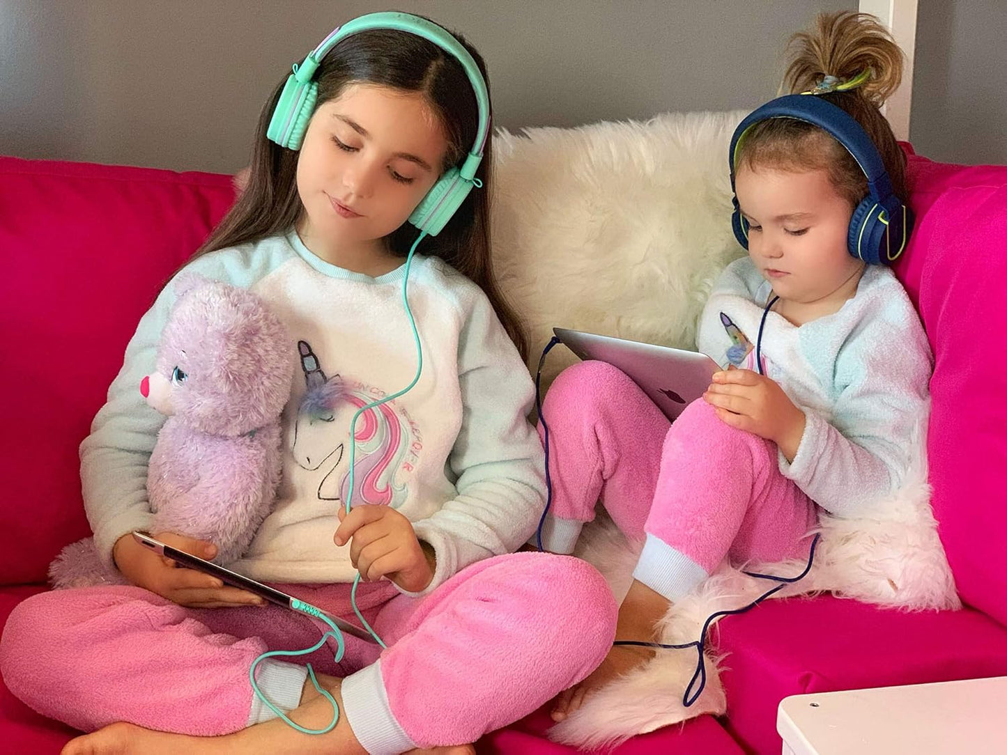 I36 Kids Headphones Children Foldable Adjustable on Ear Headphones